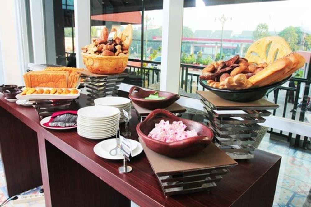Merapi Merbabu Hotels Bekasi Eksteriør billede