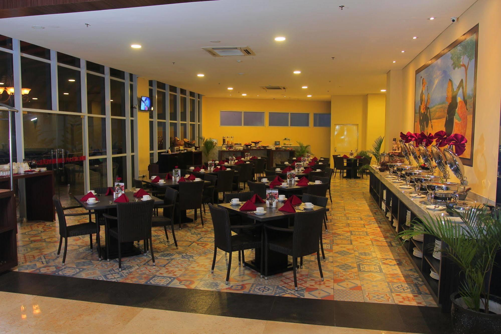 Merapi Merbabu Hotels Bekasi Eksteriør billede